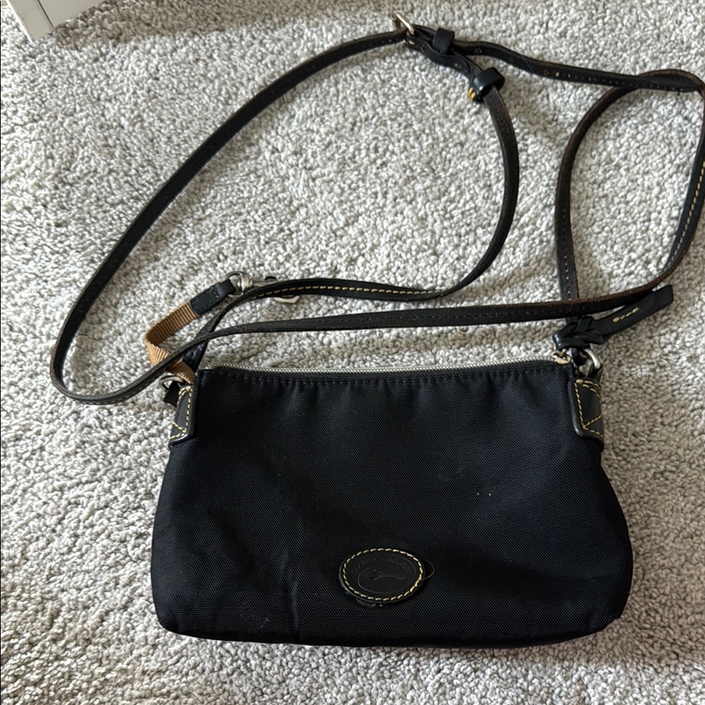Chic Black Crossbody Bag - Dooney & Bourke